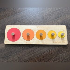 Lovevery Circle of Friends Puzzle